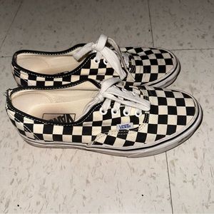 Vans era checkered